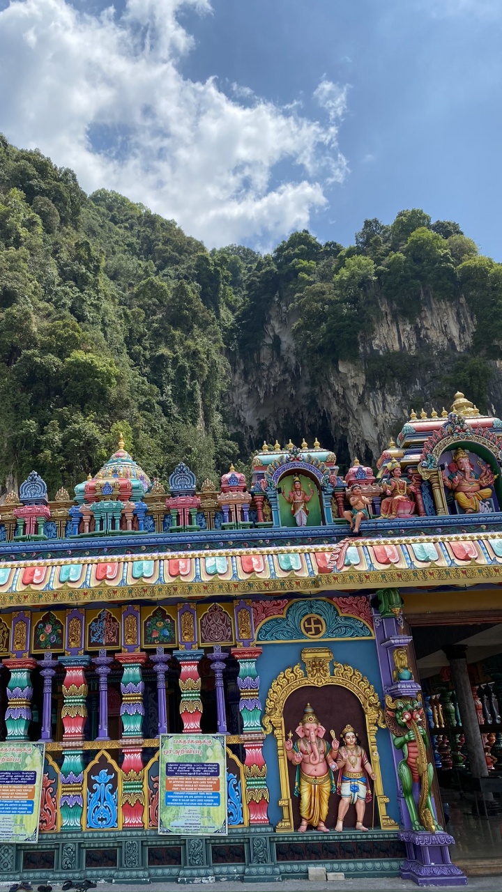 Batu Caves, Tourist Attraction, Tourism, Place of Worship, Holy Places. Wallpaper in 720x1280 Resolution