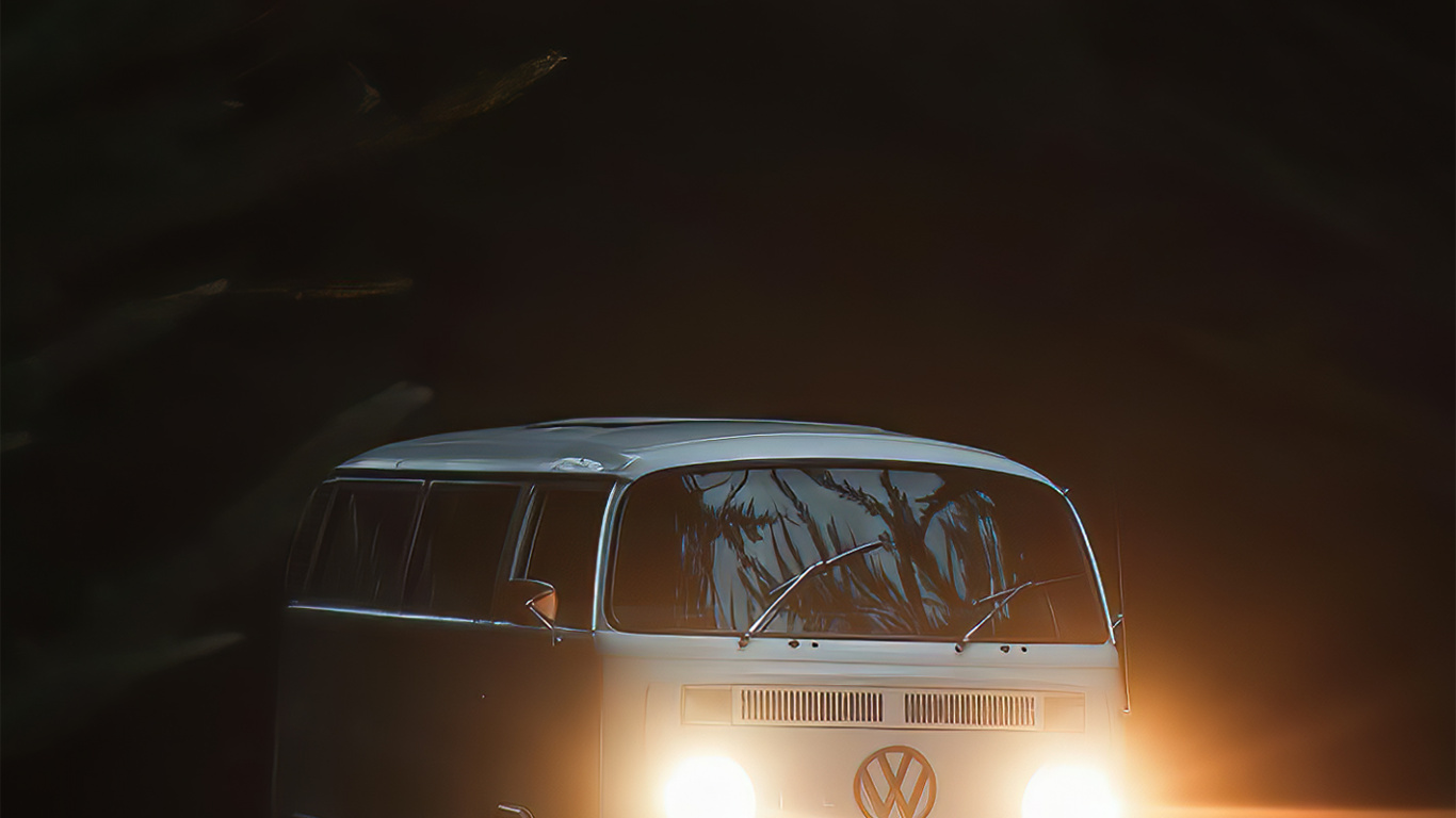 Nuit, L'éclairage Automobile, L'atmosphère de la Terre, Feu de Stationnement Automobile, Pneu. Wallpaper in 1366x768 Resolution