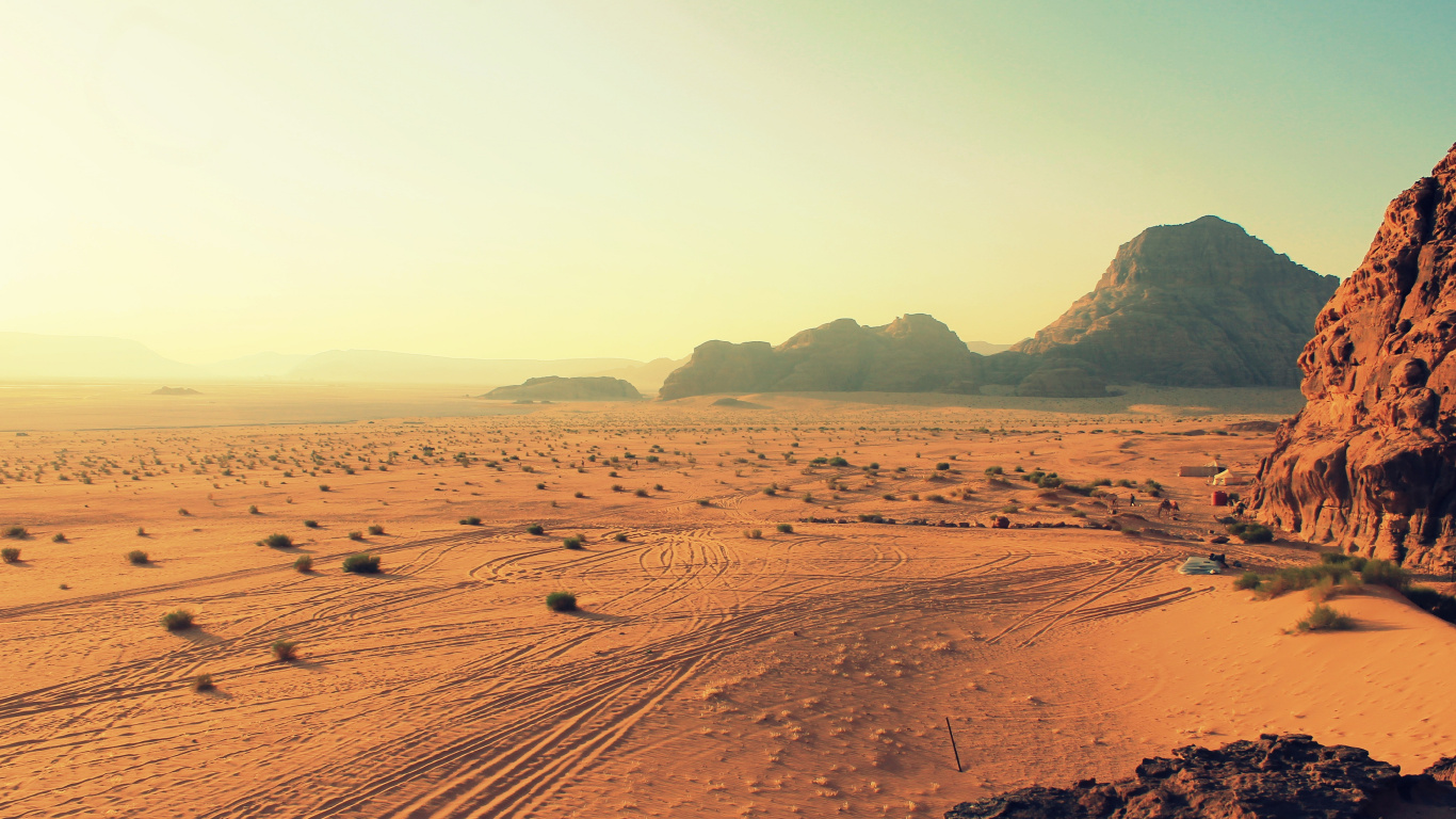 Brown Sand Field During Daytime. Wallpaper in 1366x768 Resolution