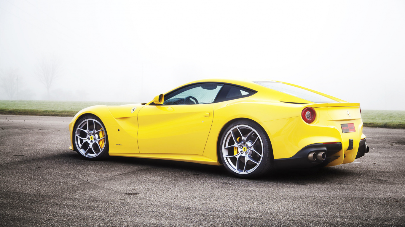 Yellow Ferrari 458 Italia Coupe. Wallpaper in 1366x768 Resolution