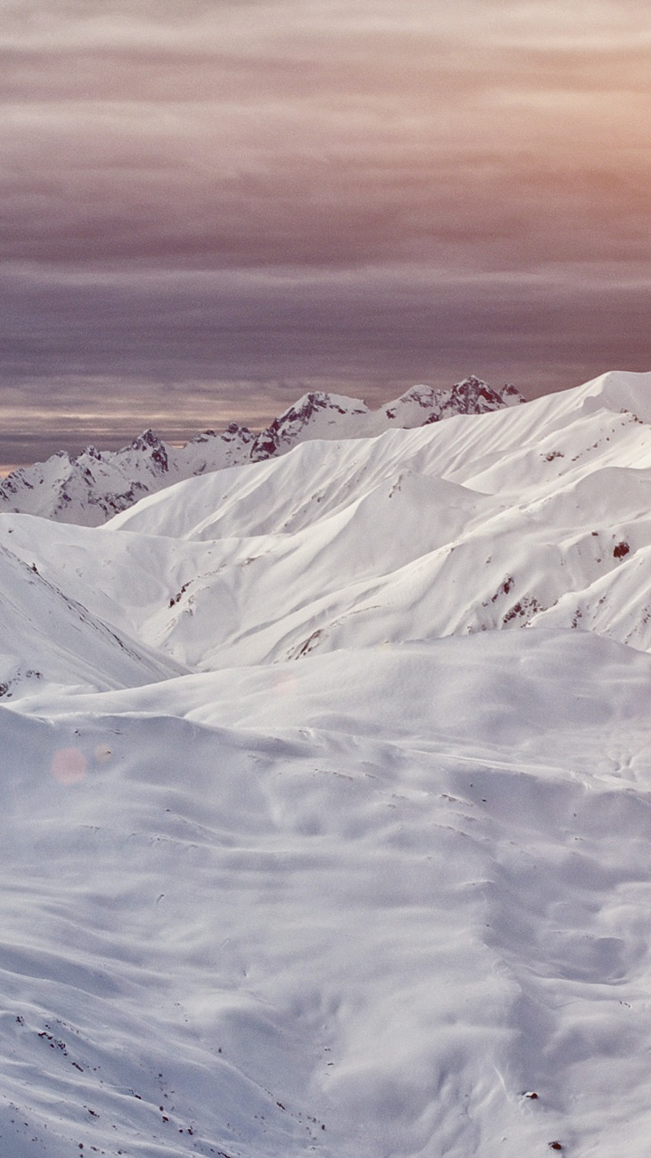 Ios, Apples, Cloud, Mountain, Atmosphere. Wallpaper in 720x1280 Resolution