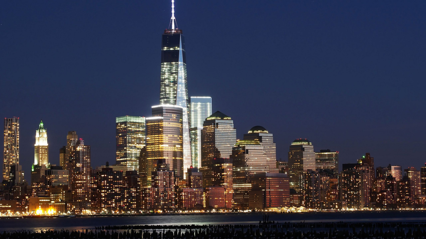Skyline Der Stadt Bei Nacht Night. Wallpaper in 1366x768 Resolution