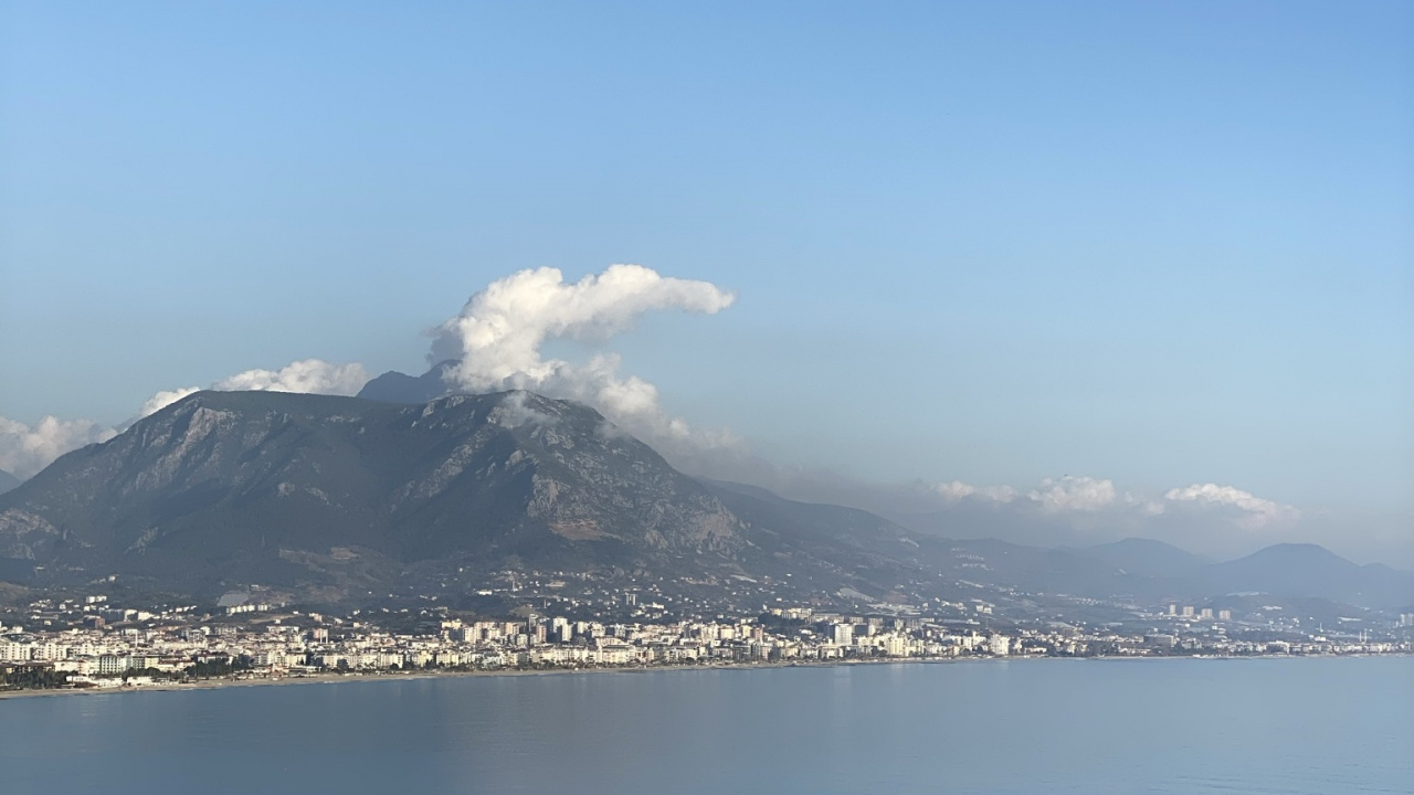 Alanya Castle-ikale, Water, Cloud, Mountain, Dusk. Wallpaper in 1280x720 Resolution