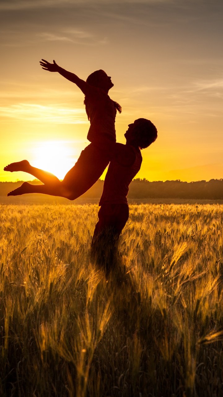 People in Nature, Happy, Field, Backlighting, Yellow. Wallpaper in 720x1280 Resolution