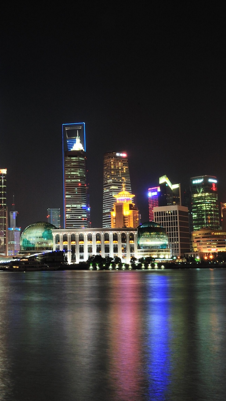 Skyline Der Stadt Bei Nacht Night. Wallpaper in 720x1280 Resolution