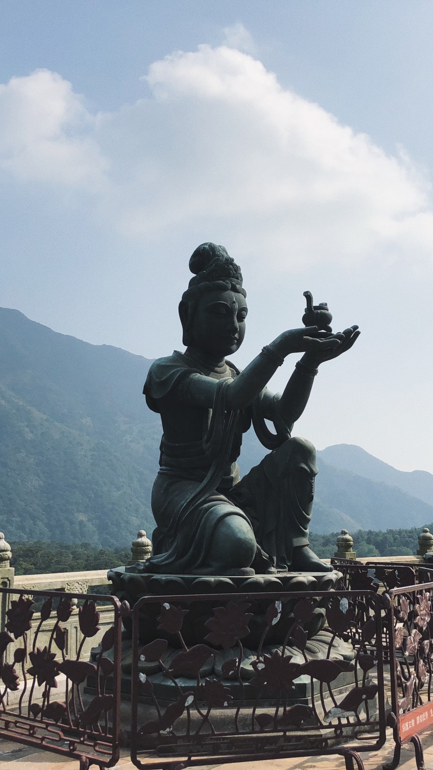 Hong Kong, Monastère po Lin, Bouddha Tian Tan, Statue, Attraction Touristique. Wallpaper in 1440x2560 Resolution