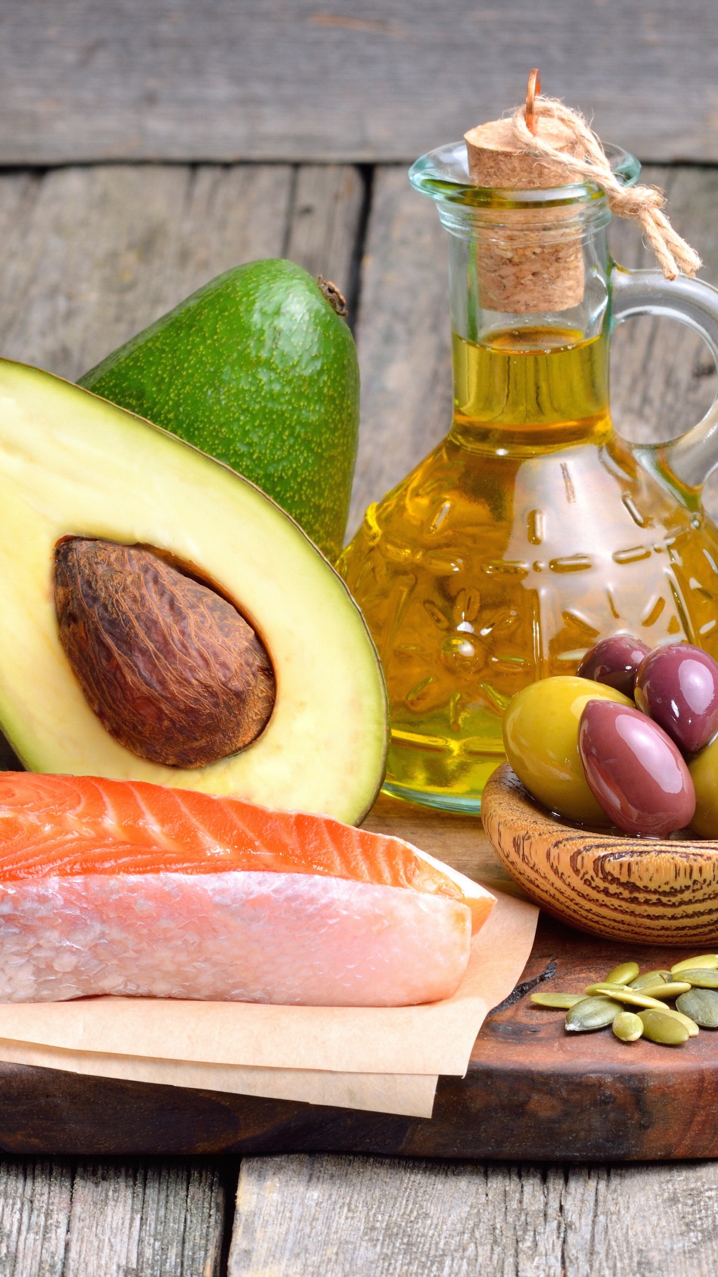 Sliced Avocado Fruit and Bread on Brown Wooden Chopping Board. Wallpaper in 1440x2560 Resolution