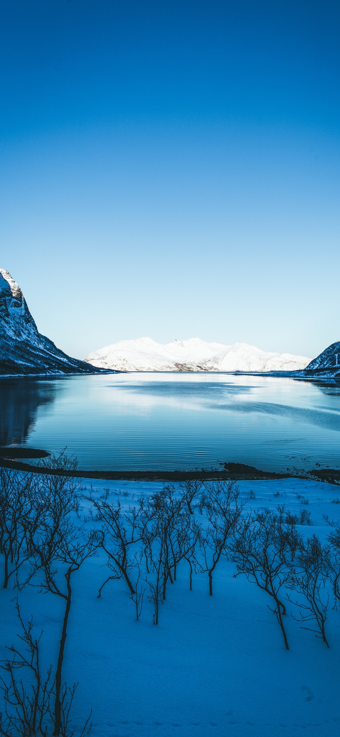 Winter, Natur, Gewässer, Naturlandschaft, Blau. Wallpaper in 1125x2436 Resolution
