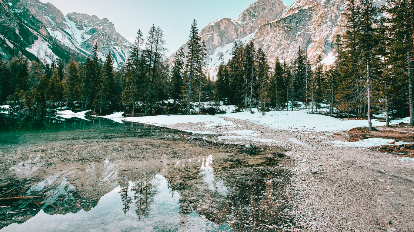 Winter, Wasserressourcen, Wasser, Naturlandschaft, Natur. Wallpaper in 1366x768 Resolution