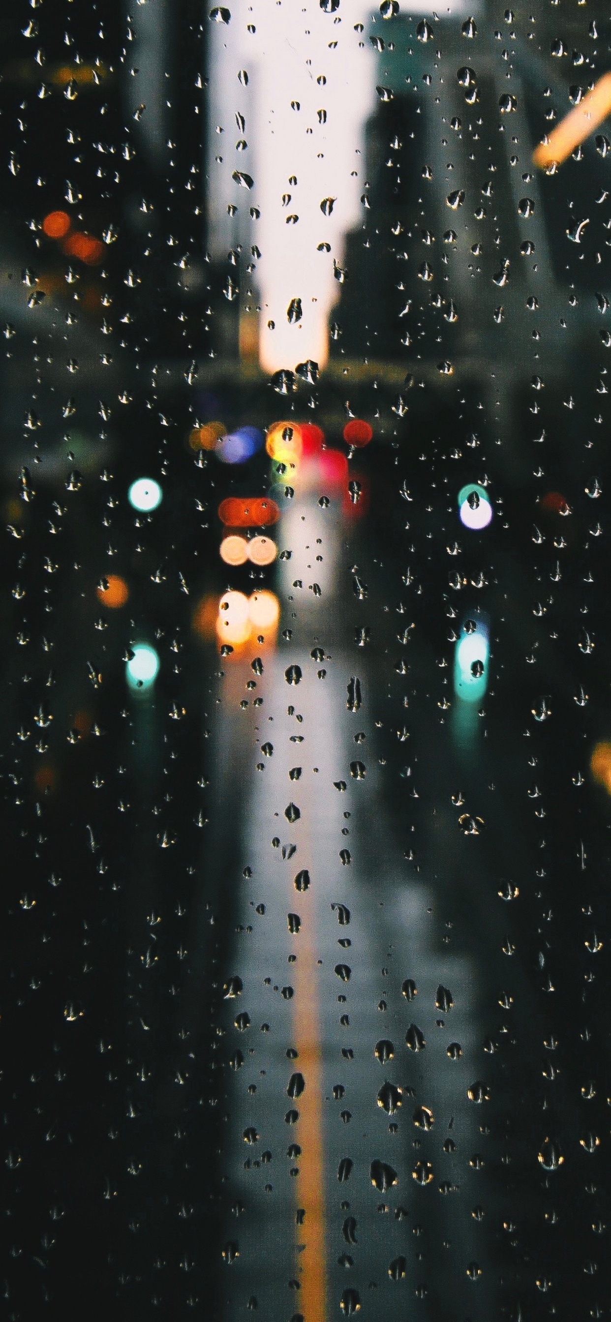 Gouttes D'eau Sur la Vitre. Wallpaper in 1242x2688 Resolution