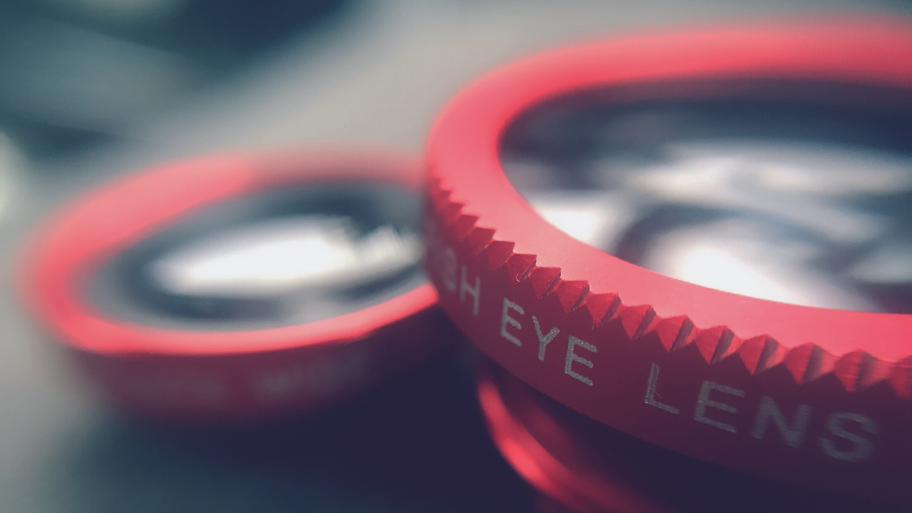 Red and Silver Round Ring. Wallpaper in 1280x720 Resolution