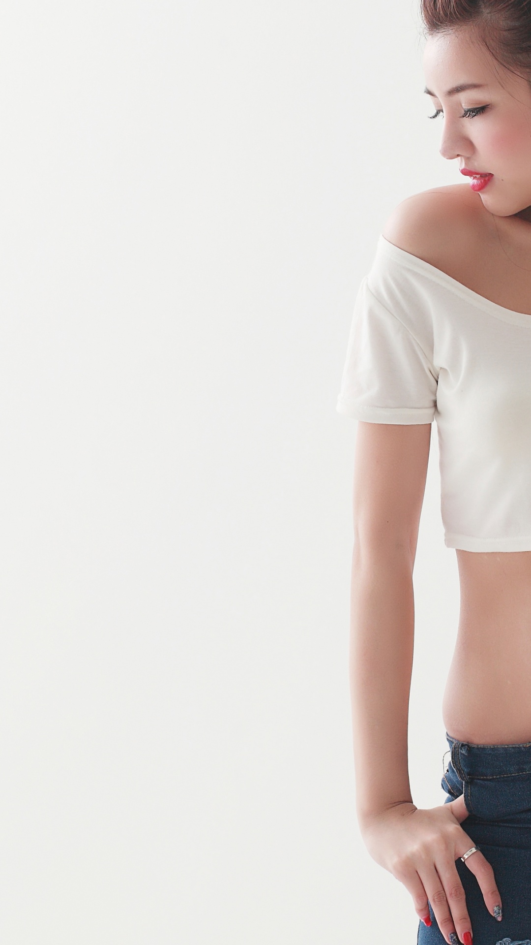 Shoulder, Joint, Outerwear, Stomach, Arm. Wallpaper in 1080x1920 Resolution