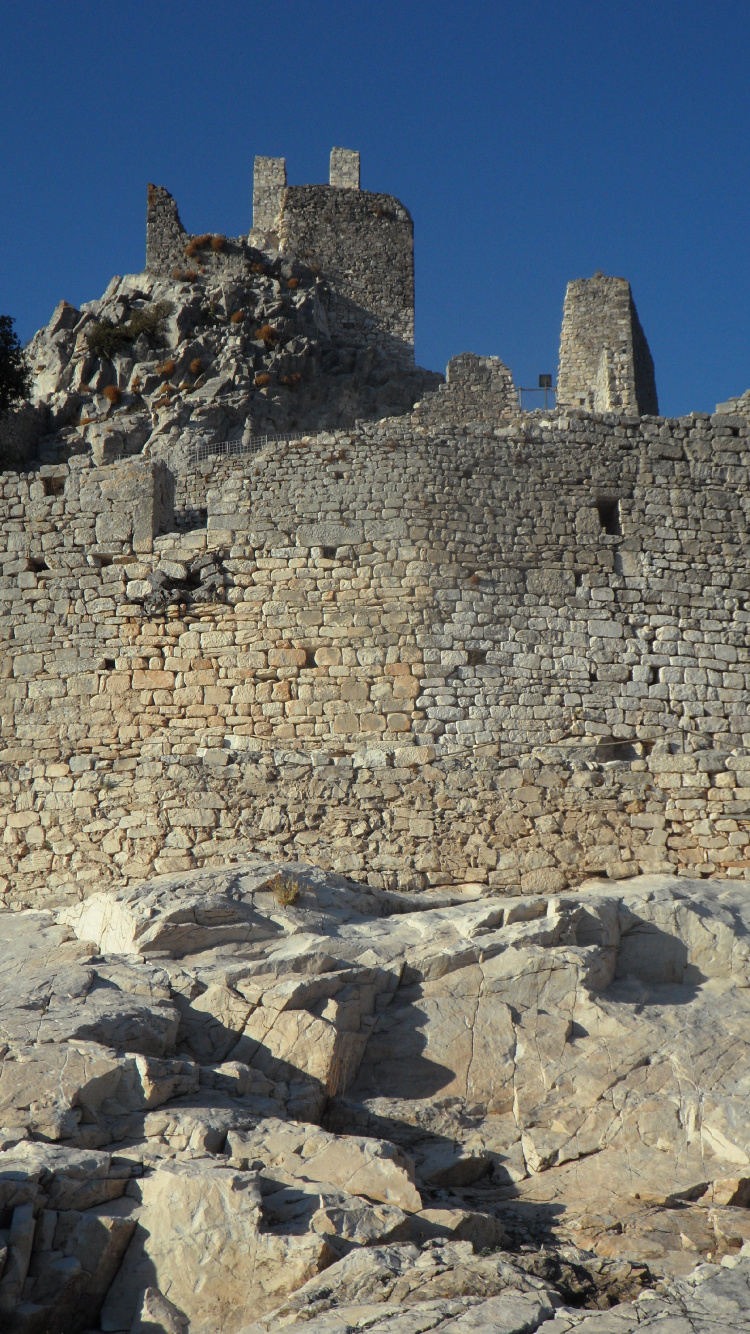 Graue Betonwand Tagsüber. Wallpaper in 750x1334 Resolution