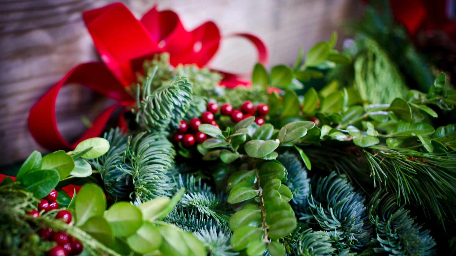 Weihnachtsdekoration, Weihnachten, Christmas Ornament, Blatt, Baum. Wallpaper in 1920x1080 Resolution