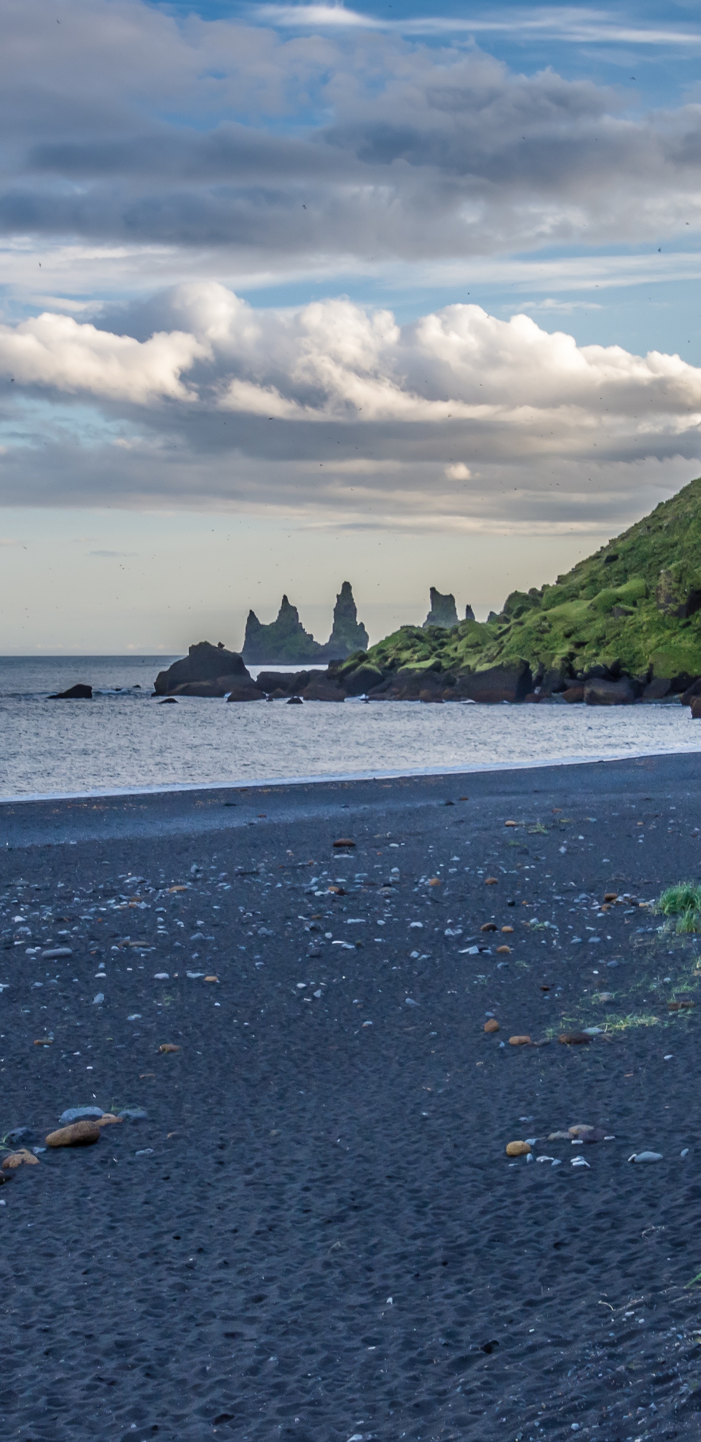 Reynisdrangar, Cloud, Wasser, Wasserressourcen, Naturlandschaft. Wallpaper in 1440x2960 Resolution