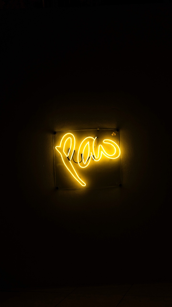 Signalisation au Néon D'amour Jaune et Rouge. Wallpaper in 720x1280 Resolution