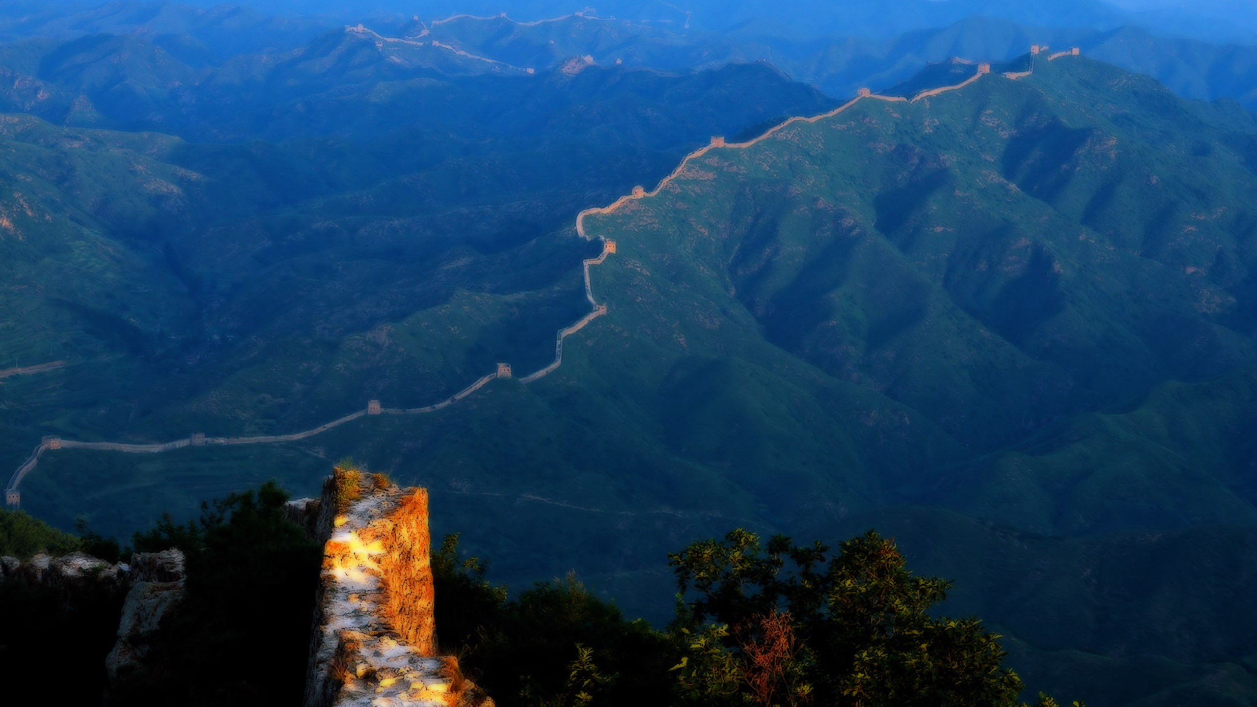 Aerial View of Green Trees and Mountains During Daytime. Wallpaper in 2560x1440 Resolution