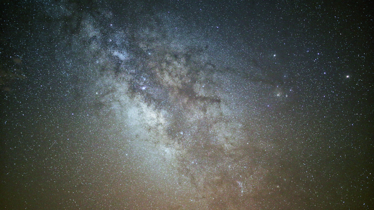 Cielo Estrellado Sobre la Noche Estrellada. Wallpaper in 1280x720 Resolution