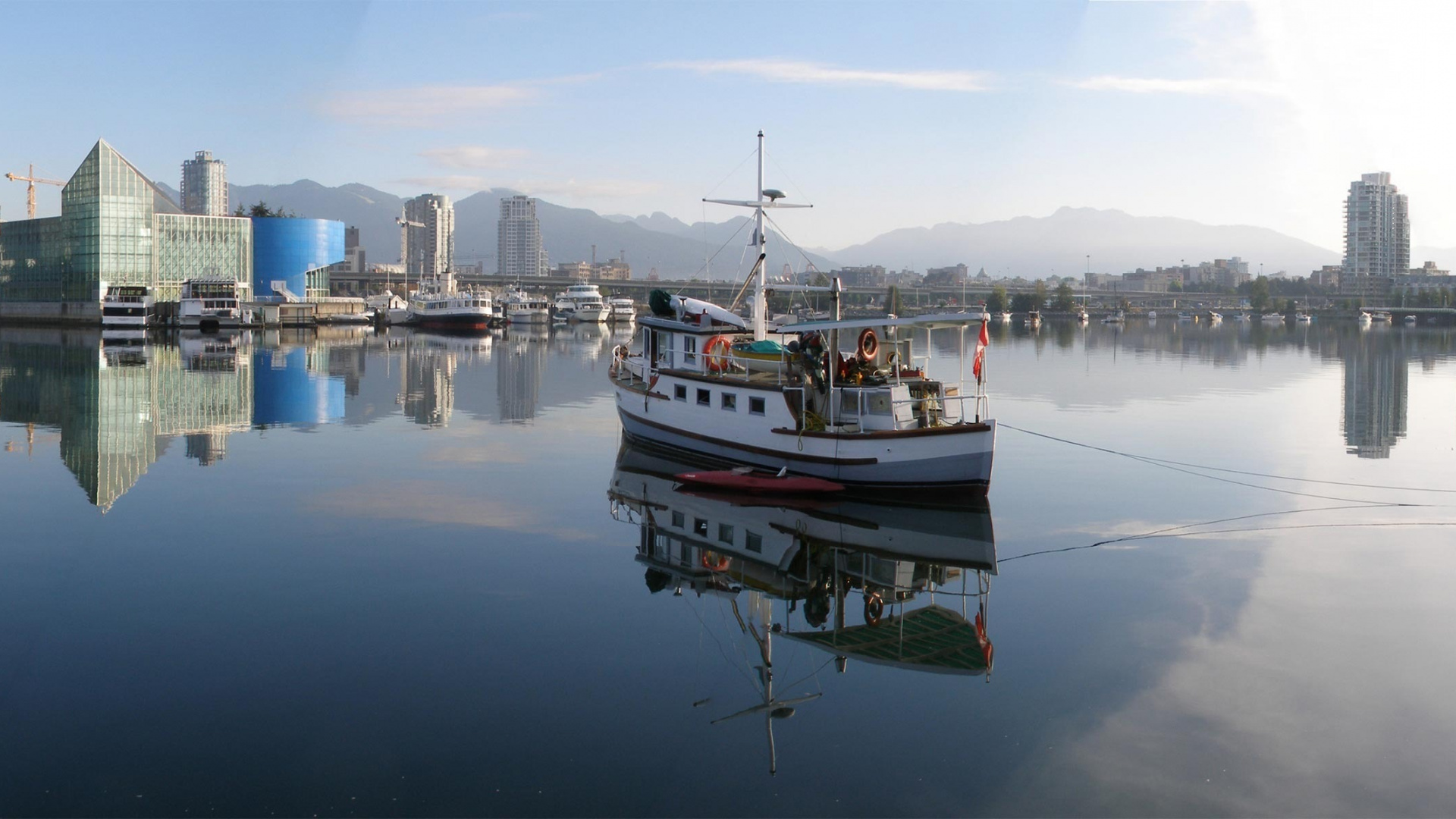 White and Red Boat on Water Near City Buildings During Daytime. Wallpaper in 1920x1080 Resolution