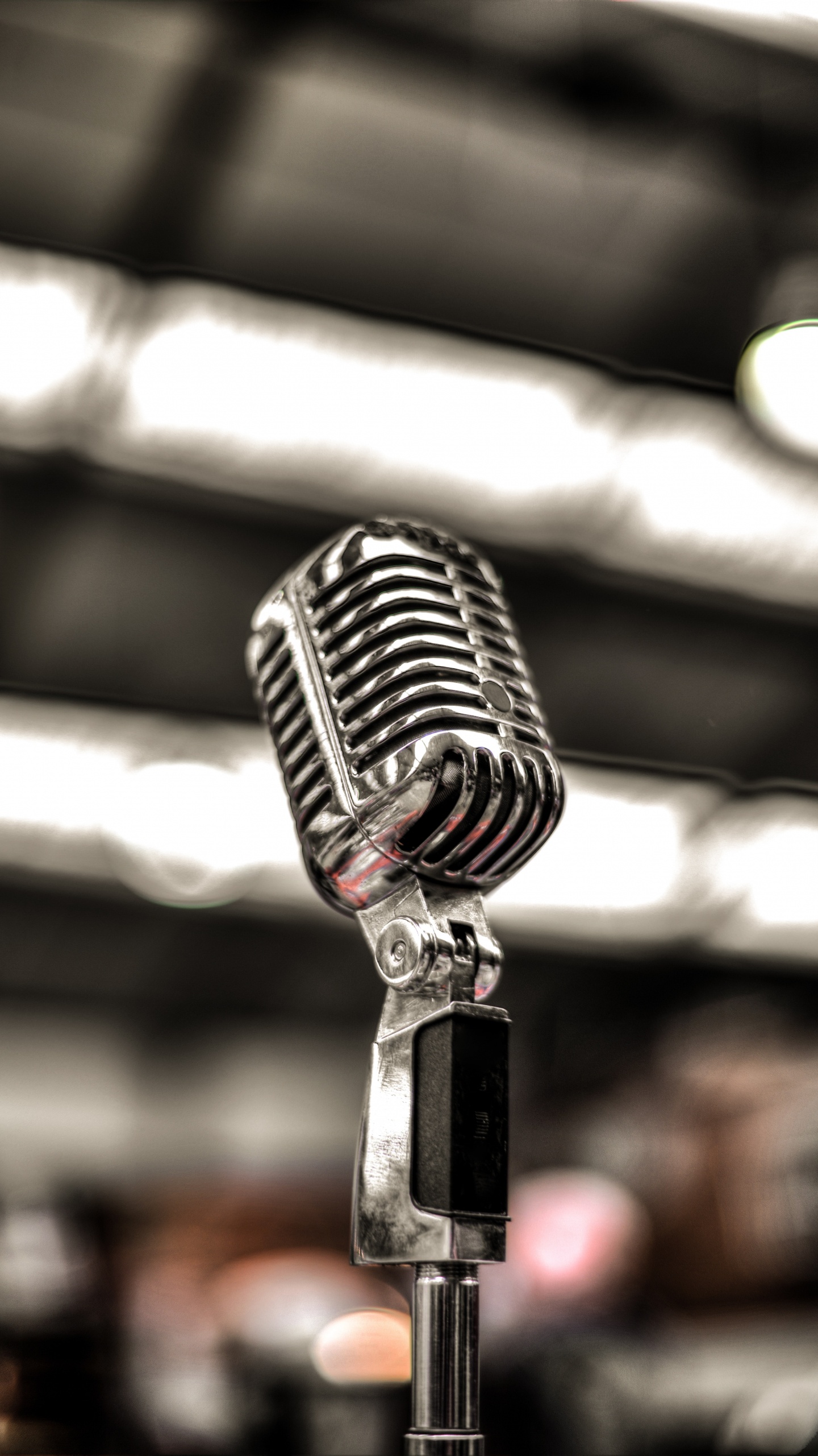 Microphone, Pied de Microphone, L'équipement Audio, Technologie, Accessoire Audio. Wallpaper in 1440x2560 Resolution