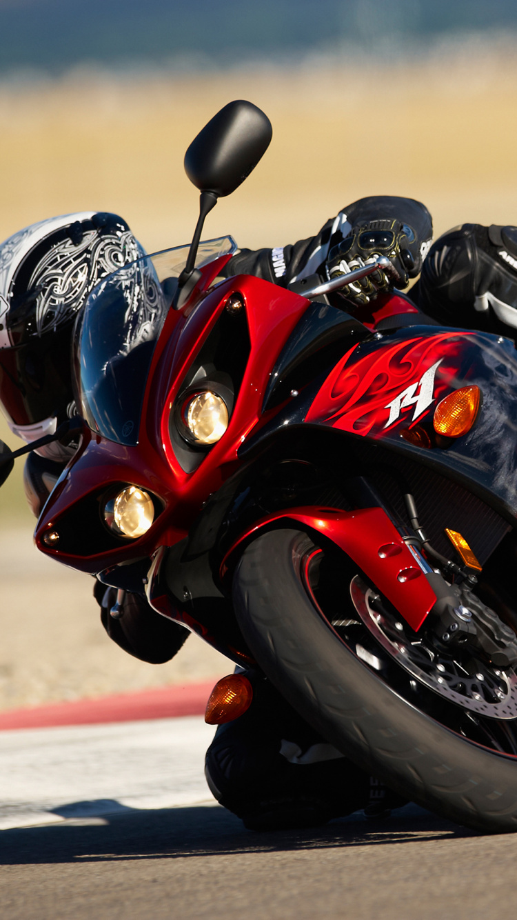 摩托车头盔, 超级赛车, 摩托车手, 赛道, 摩托车赛车 壁纸 750x1334 允许