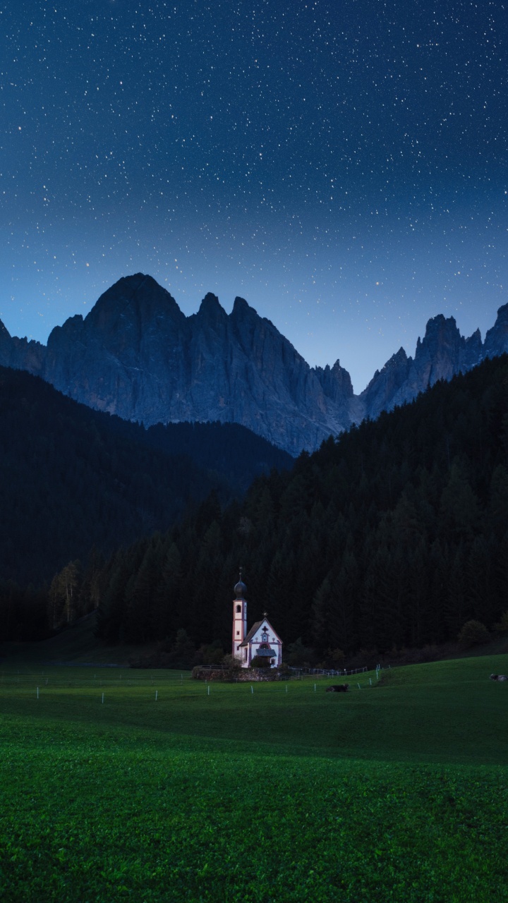 Gr, Bergigen Landschaftsformen, Naturlandschaft, Bergkette, Nacht. Wallpaper in 720x1280 Resolution