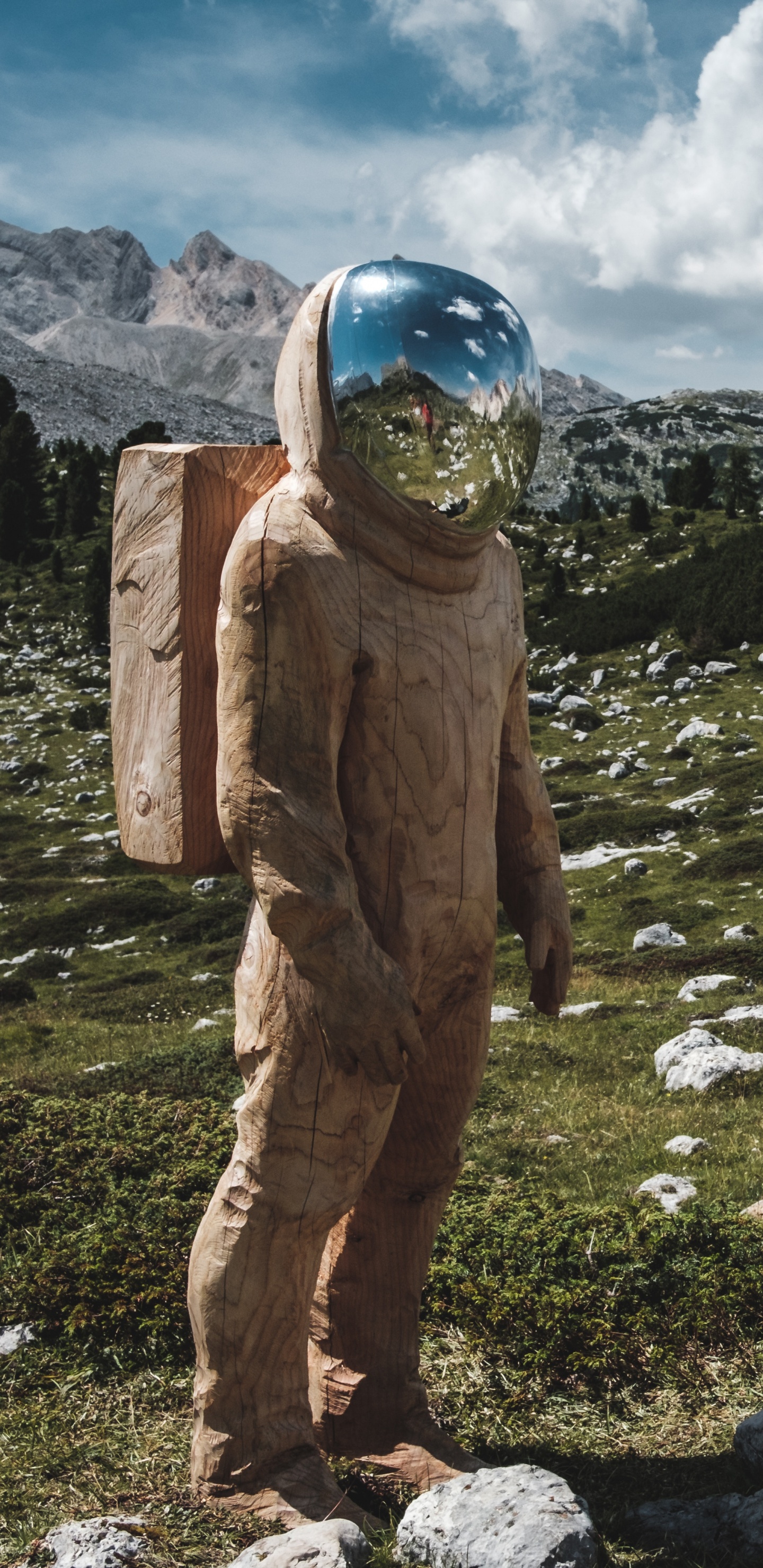 Astronaute, Les Reliefs Montagneux, Gamme de Montagne, Highland, Colline. Wallpaper in 1440x2960 Resolution