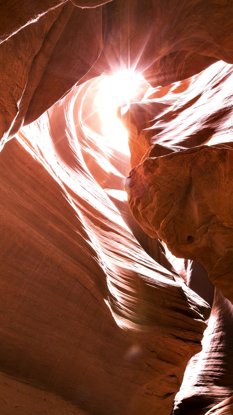 Brown Rock Formation During Daytime. Wallpaper in 750x1334 Resolution