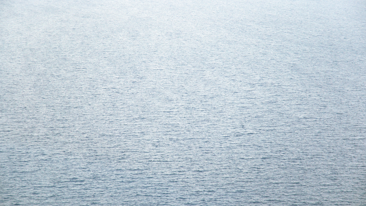 Plan D'eau Bleu Pendant la Journée. Wallpaper in 1280x720 Resolution