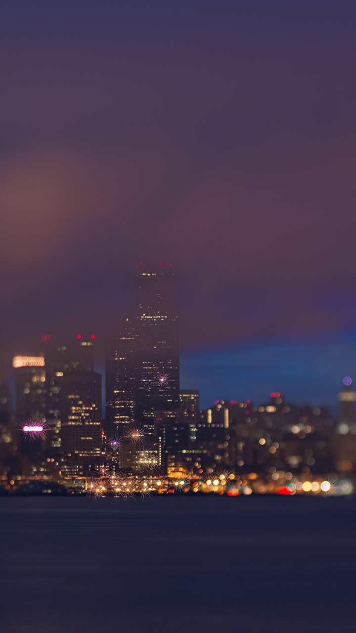 Skyline Der Stadt Bei Nacht Night. Wallpaper in 720x1280 Resolution