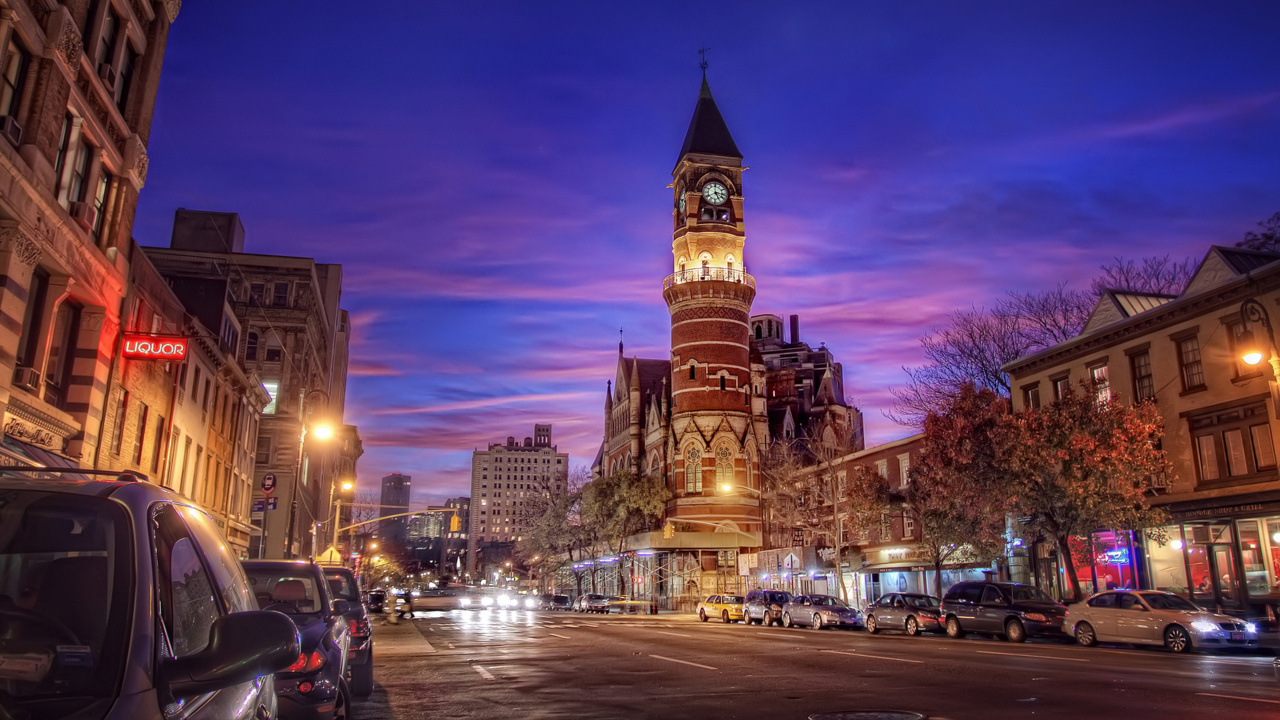 Edificio de Hormigón Marrón Durante la Noche. Wallpaper in 1280x720 Resolution