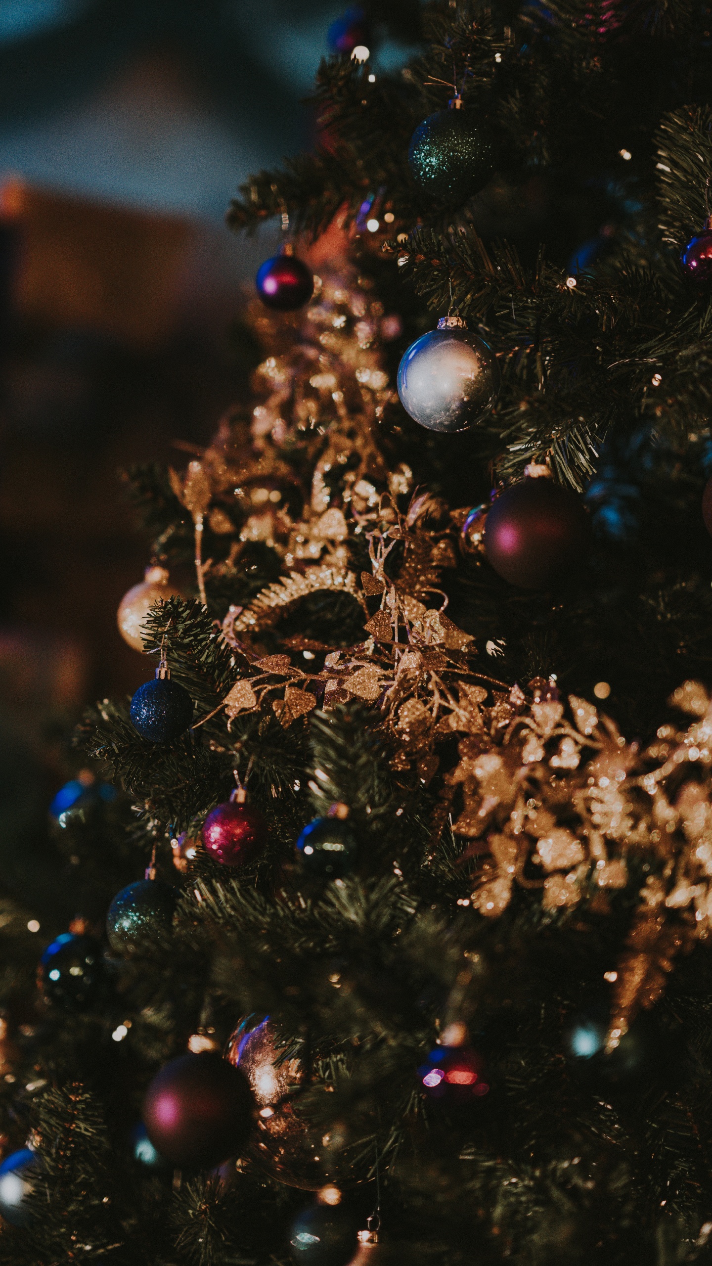 El Día De Navidad, Luces de Navidad, Adorno de Navidad, Navidad, Decoración de la Navidad. Wallpaper in 1440x2560 Resolution