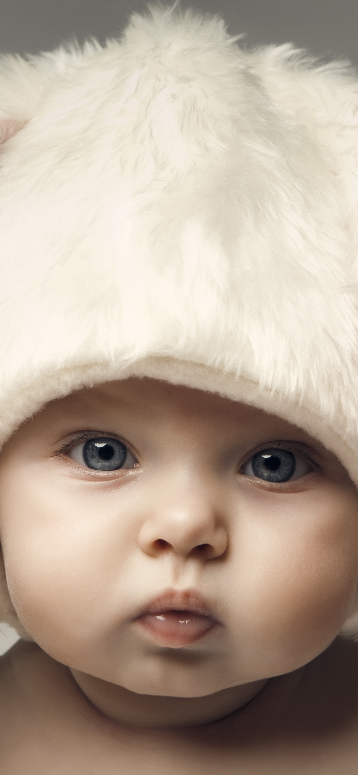 Infant, Fur, Child, Fur Clothing, Headgear. Wallpaper in 1242x2688 Resolution