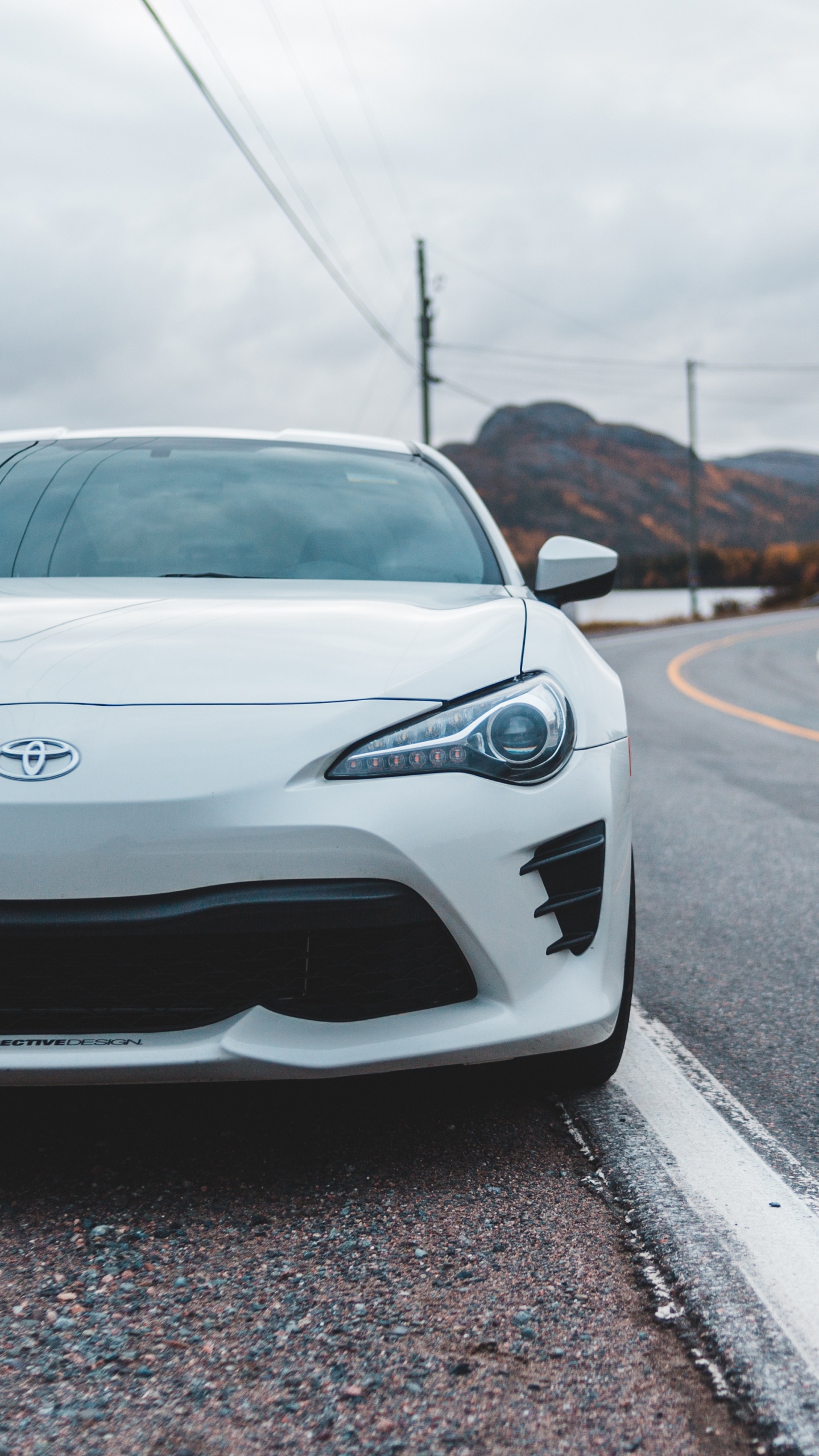 White Mercedes Benz c Class on Road During Daytime. Wallpaper in 1440x2560 Resolution