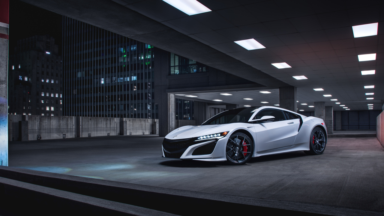 Weißer Porsche 911 Auf Einem Parkplatz Geparkt. Wallpaper in 1280x720 Resolution