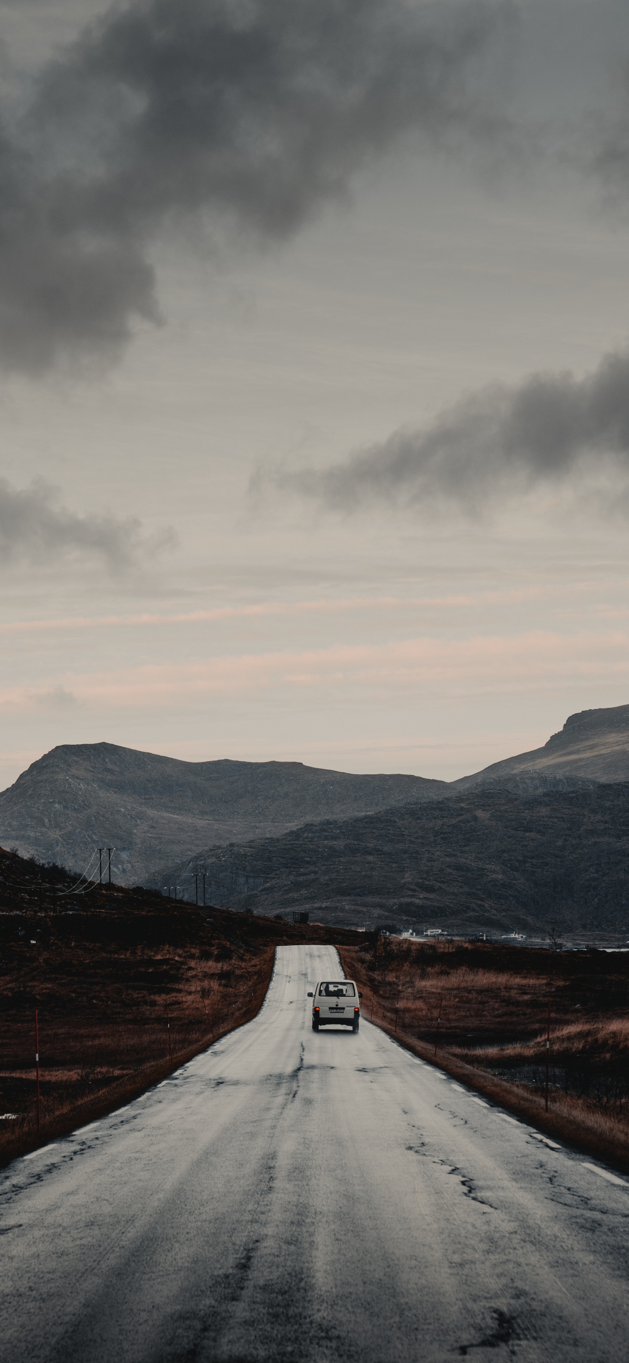 Islam, Road, Hochland, Naturlandschaft, Cloud. Wallpaper in 1242x2688 Resolution