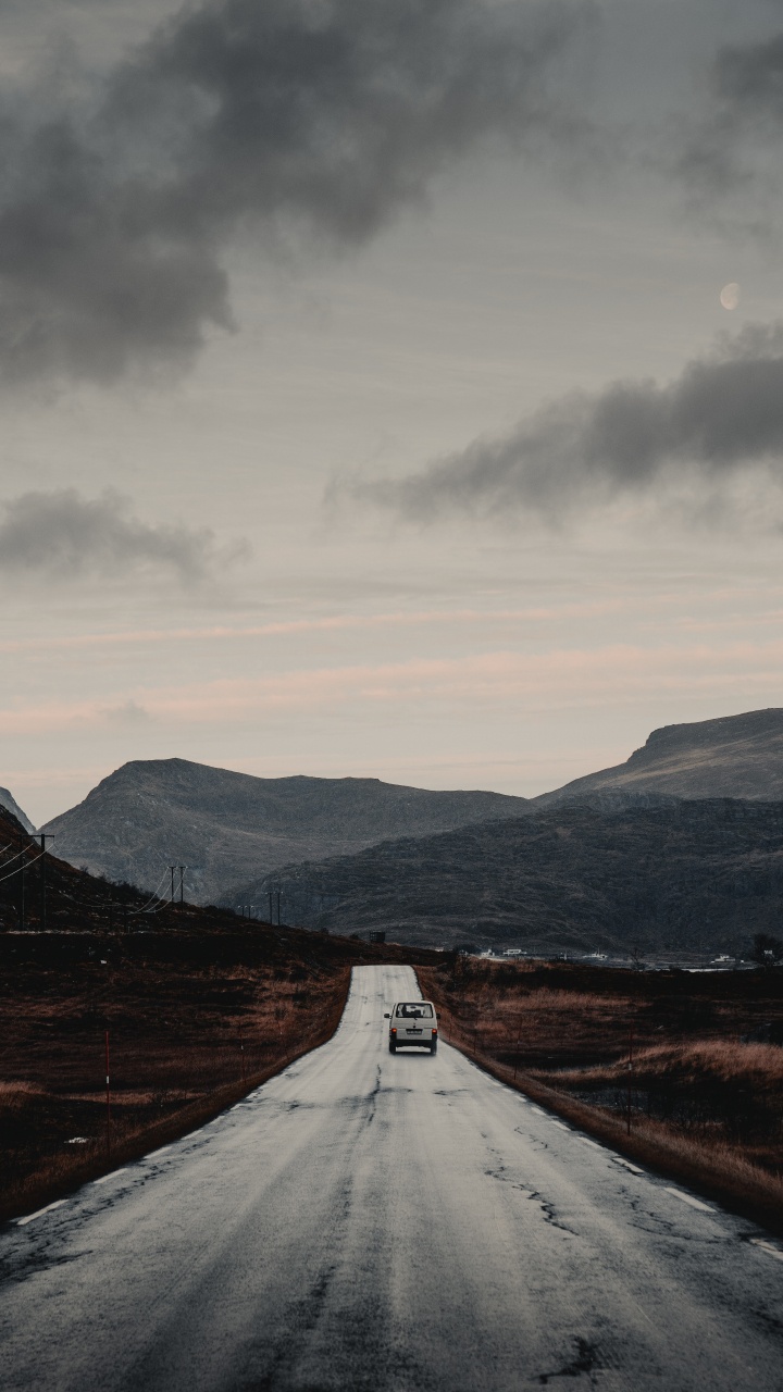 Islam, Road, Hochland, Naturlandschaft, Cloud. Wallpaper in 720x1280 Resolution