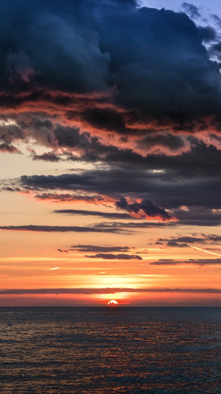 Sonnenuntergang, Ios, Cloud, Wasser, Atmosphäre. Wallpaper in 720x1280 Resolution