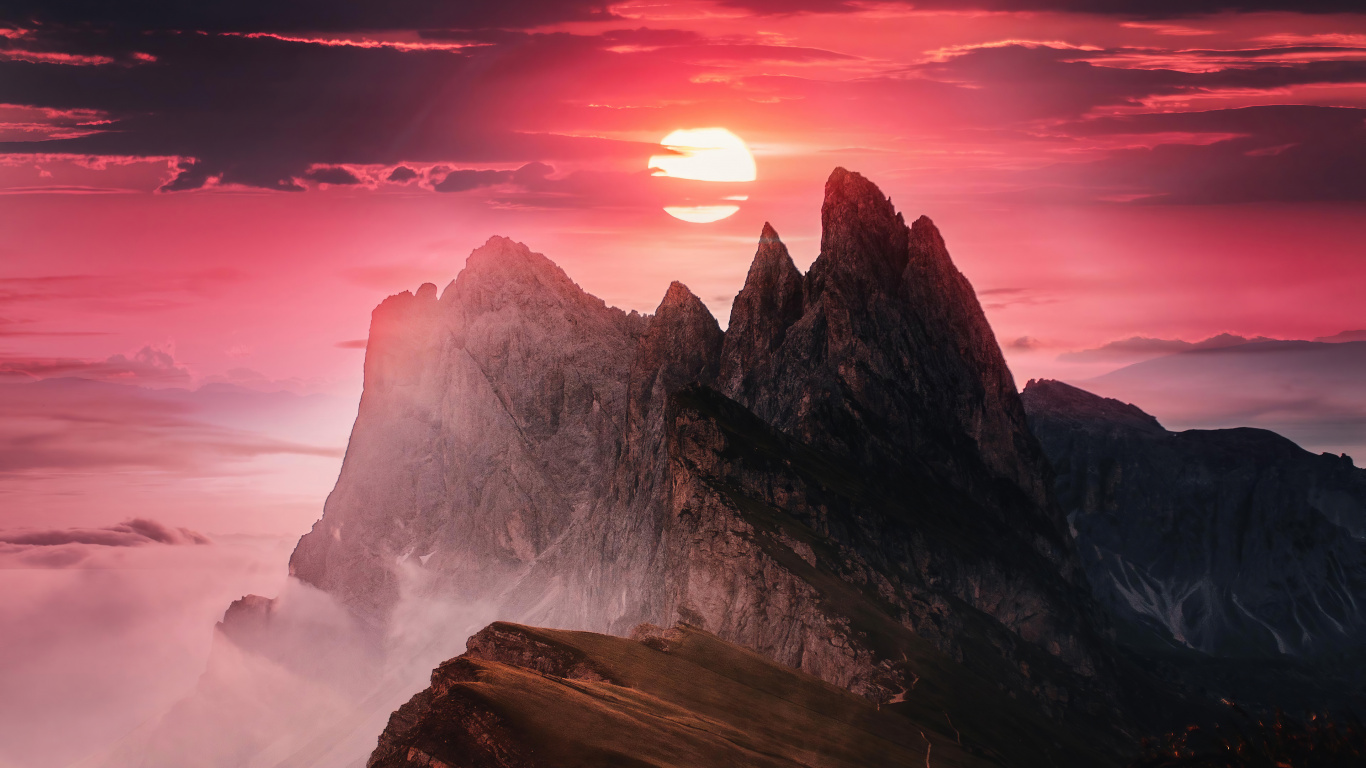 Natur, Bergigen Landschaftsformen, Naturlandschaft, Bergkette, Cloud. Wallpaper in 1366x768 Resolution