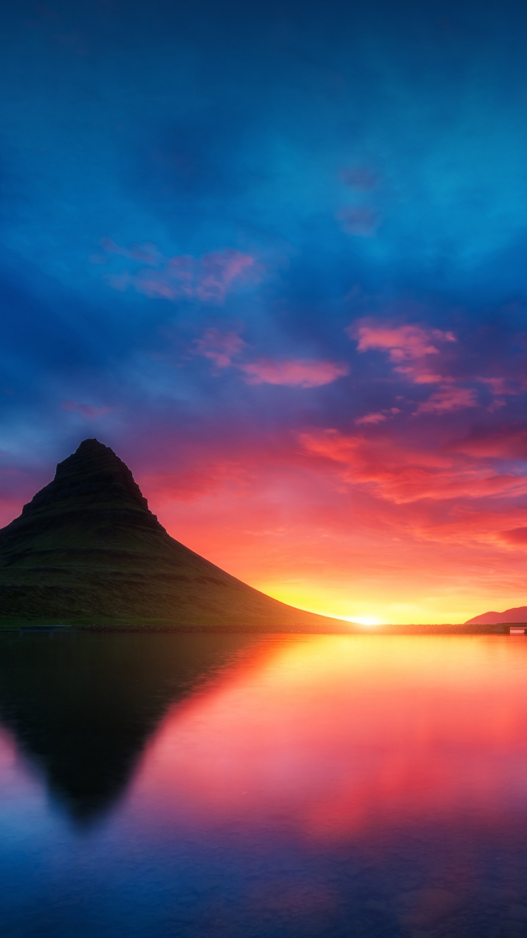 Ambiente, Montaña, Agua, Paisaje Natural, Afterglow. Wallpaper in 1080x1920 Resolution