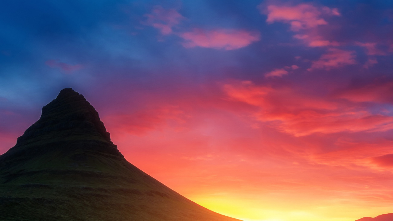 Cloud, Atmosphere, Mountain, Water, Natural Landscape. Wallpaper in 1280x720 Resolution