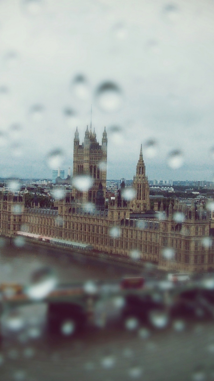 Water Droplets on Glass Window. Wallpaper in 750x1334 Resolution