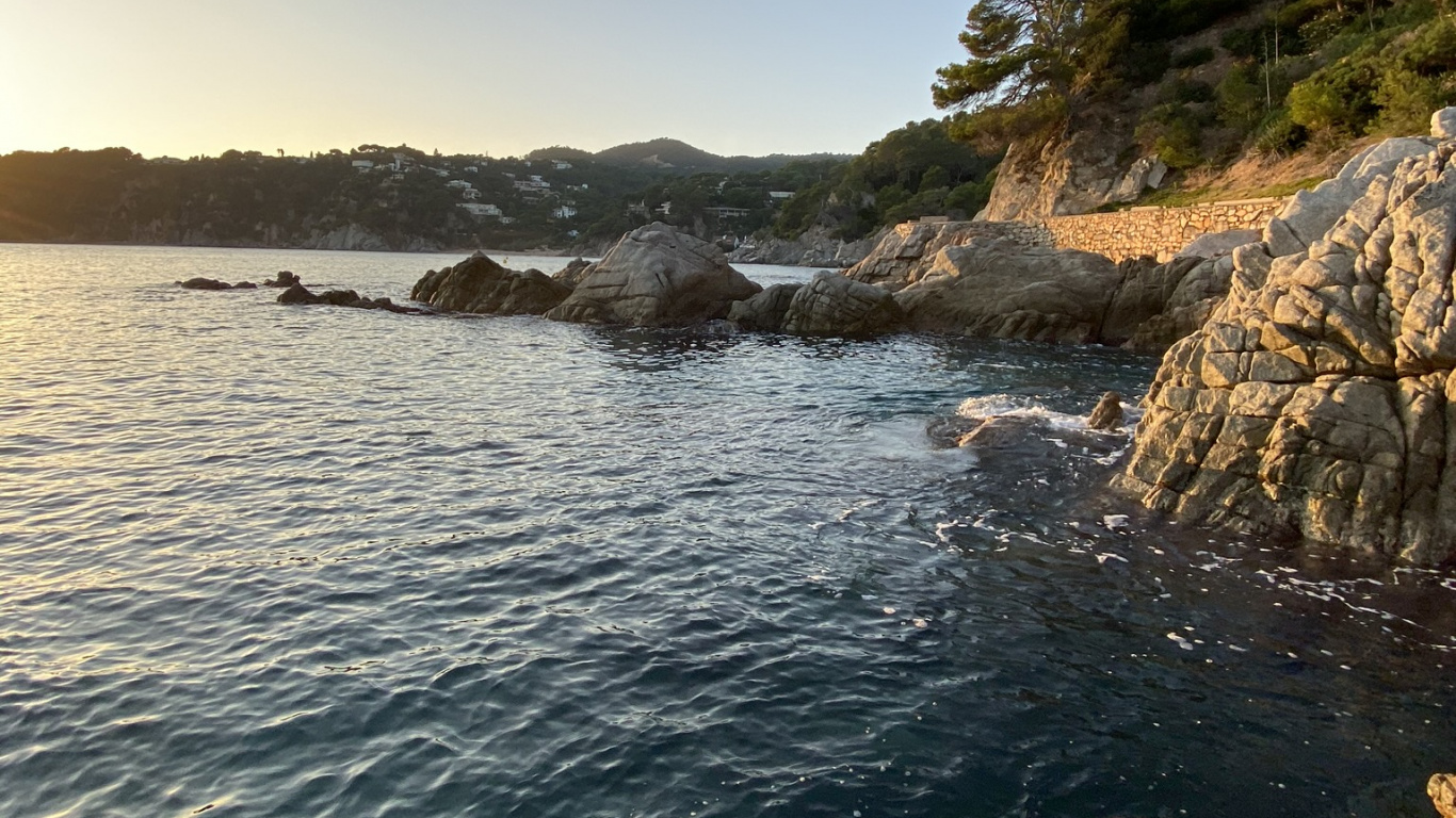 Mer, Côte, Rock, Banque, Terrain. Wallpaper in 1366x768 Resolution