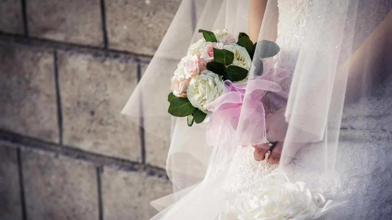 Robe de Mariée, Bouquet de Fleurs, White, Pink, Robe. Wallpaper in 1366x768 Resolution