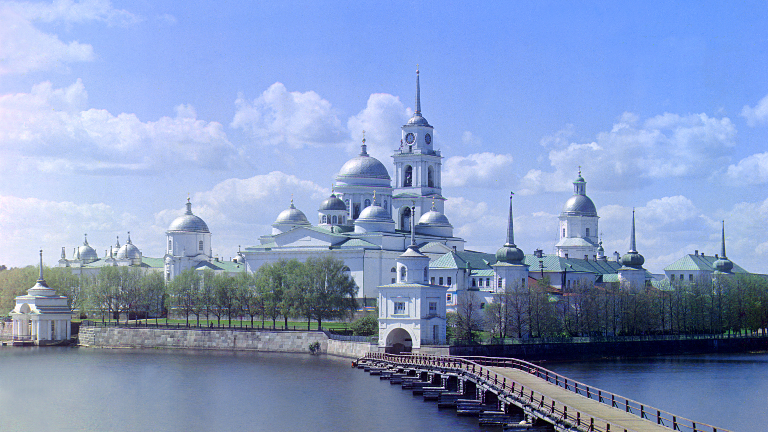 里程碑, 建筑, 旅游景点, 天空, 旅游业 壁纸 2560x1440 允许