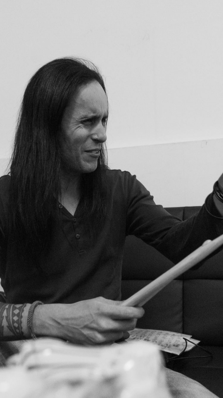 Frau, Schwarz Und Weiß, Wei, Schwarz, Mädchen. Wallpaper in 750x1334 Resolution