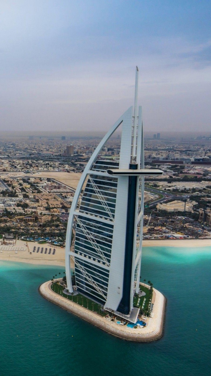 Vue Aérienne Des Bâtiments de la Ville Pendant la Journée. Wallpaper in 720x1280 Resolution