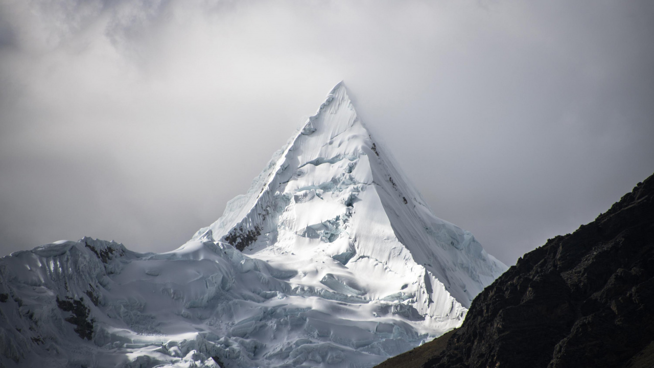 Alpamayo, Cloud, Mountain, World, Natural Landscape. Wallpaper in 1280x720 Resolution