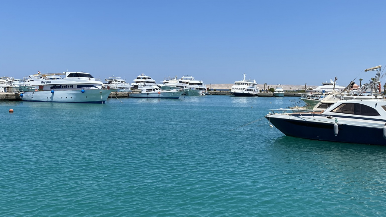 Marina, Watercraft, Boat, Speedboat, Naval Architecture. Wallpaper in 1280x720 Resolution