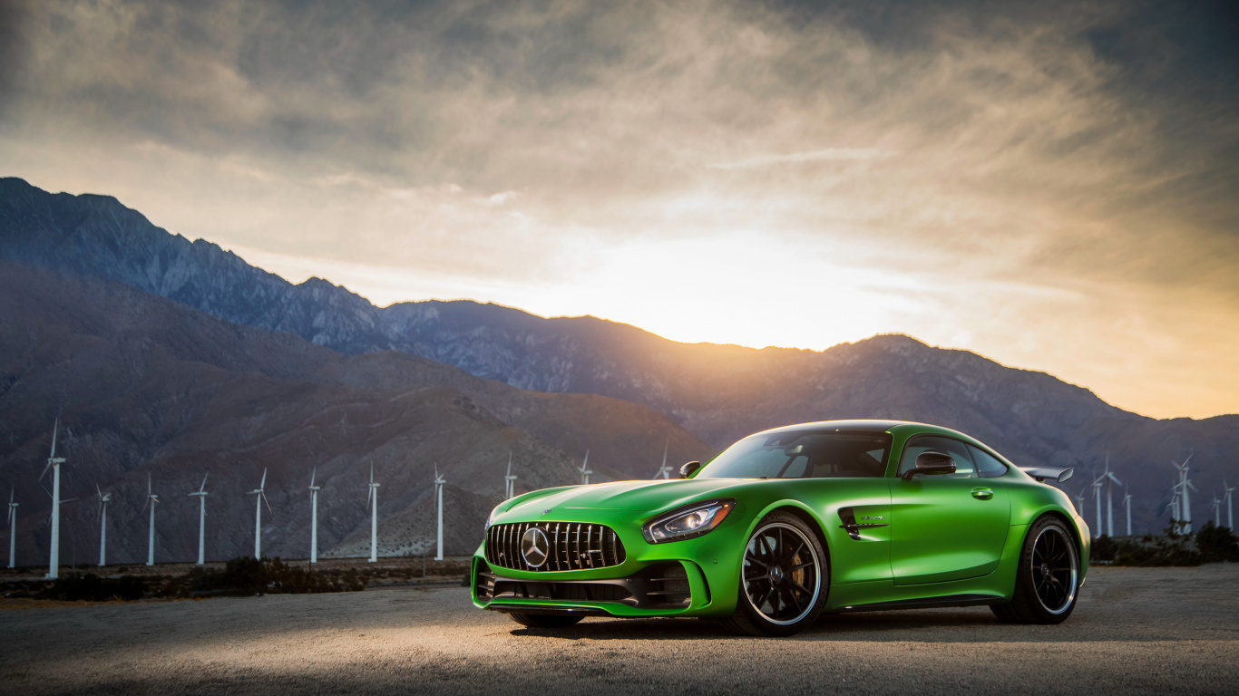 Green Porsche 911 on Road During Daytime. Wallpaper in 1366x768 Resolution